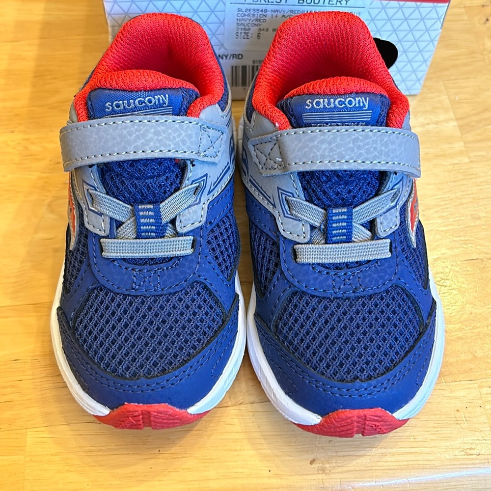 Saucony kids shoes
